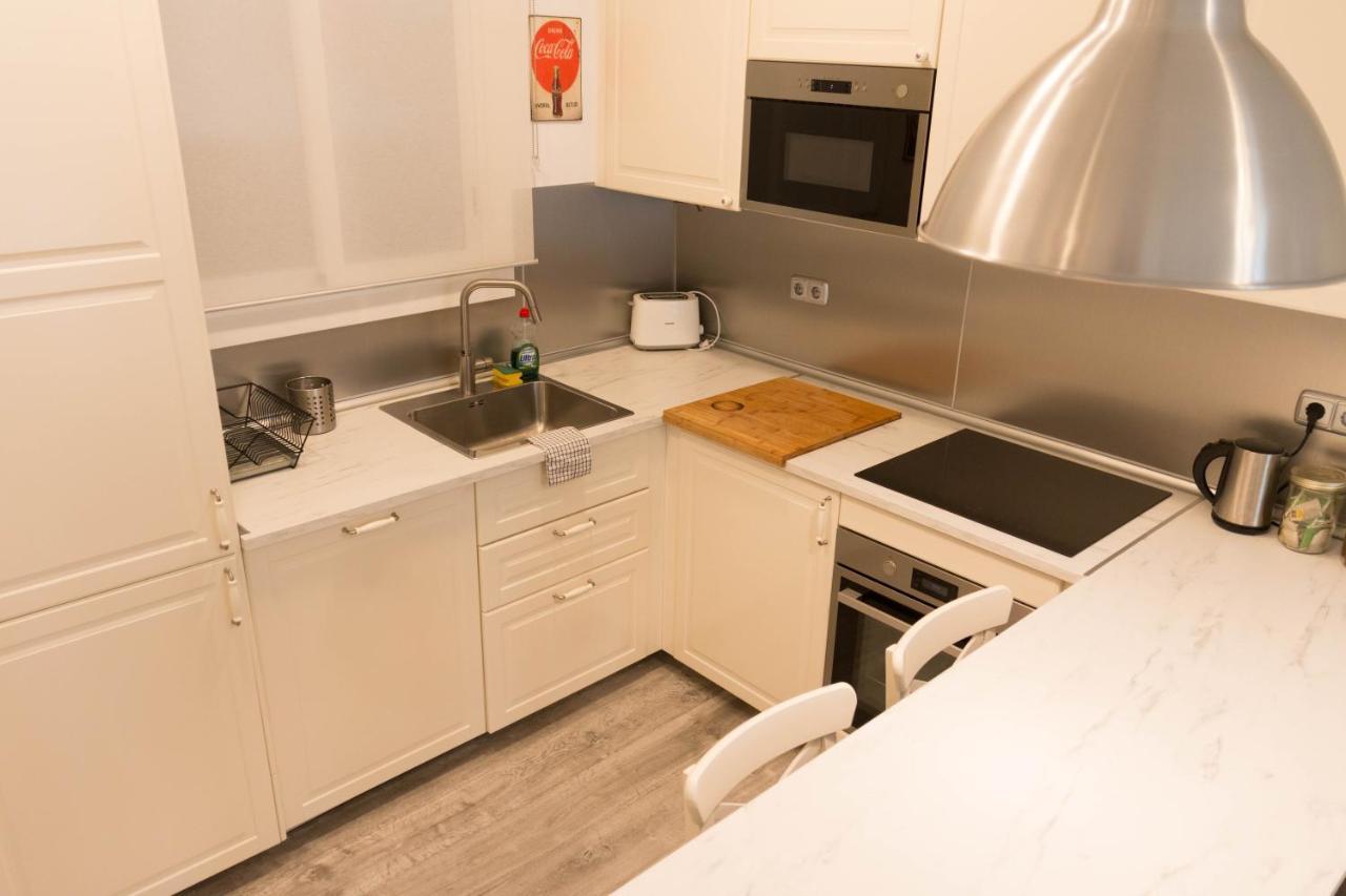 Modern Apartment In Central Romantic Quarter San Sebastian Bagian luar foto
